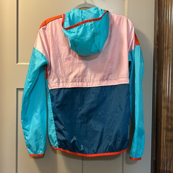 Cotopaxi windbreaker - Picture 5 of 6
